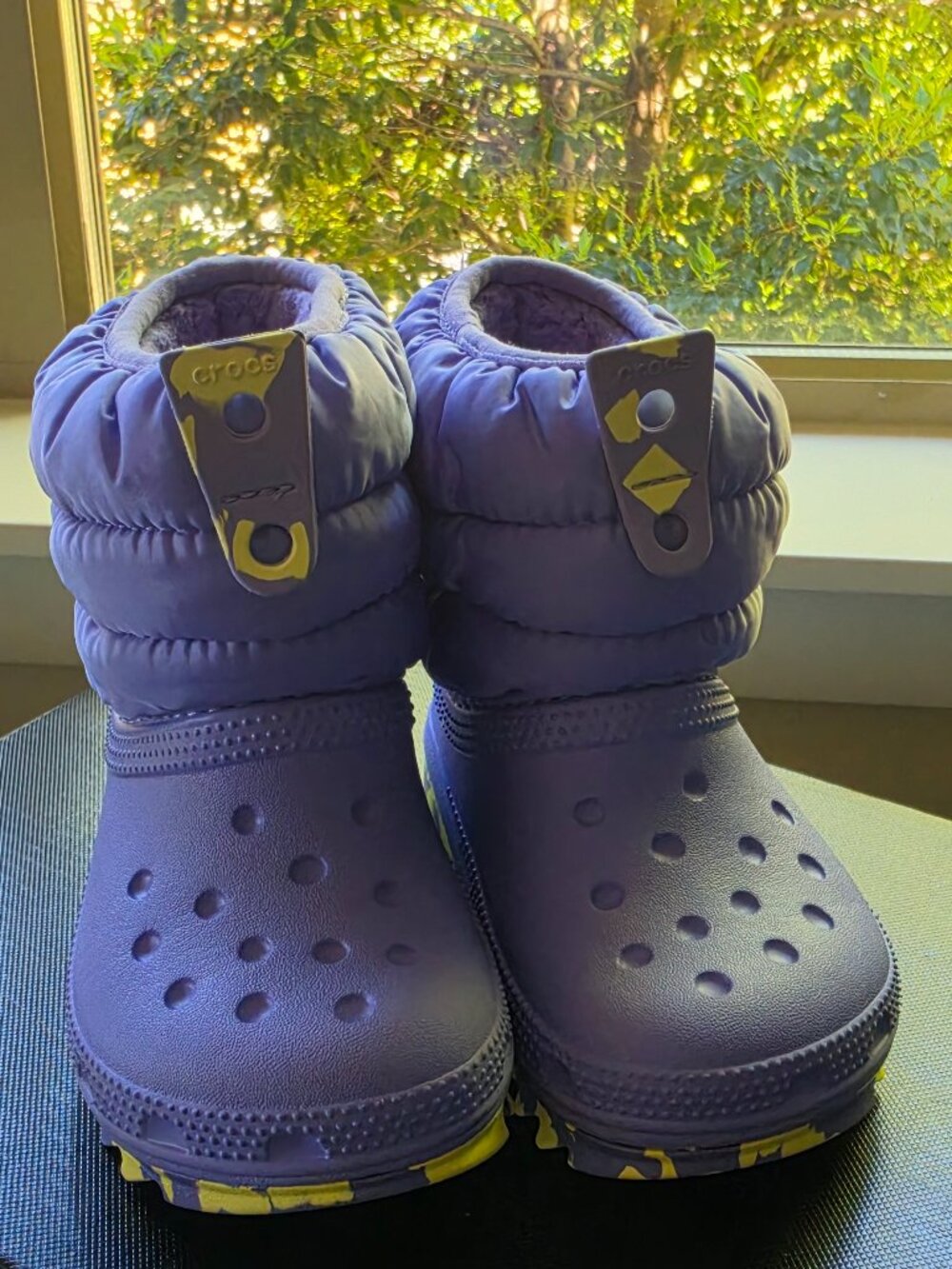 Crocs Classic Neo Puff Boot T Digital Violet